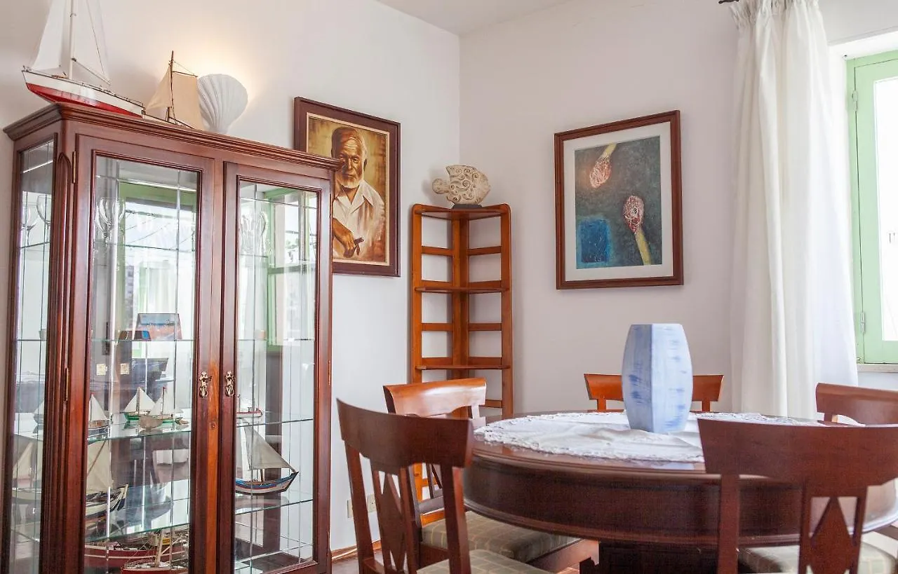 C09 - Casa Capelo In Lagos Apartment